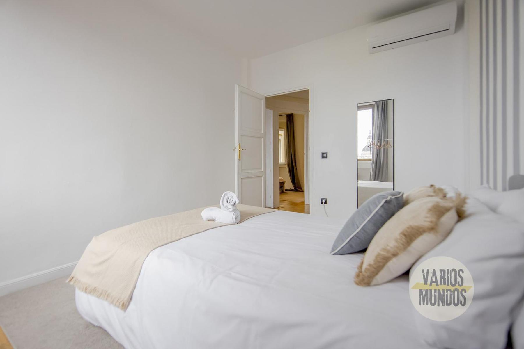 Apartamento De 4Hab En La Latina Con Vistas A Madrid Centro Extérieur photo